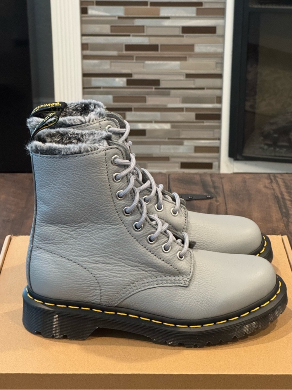 Dr. Martens 1460 Virginia Leather Serena Boot (NWOT)